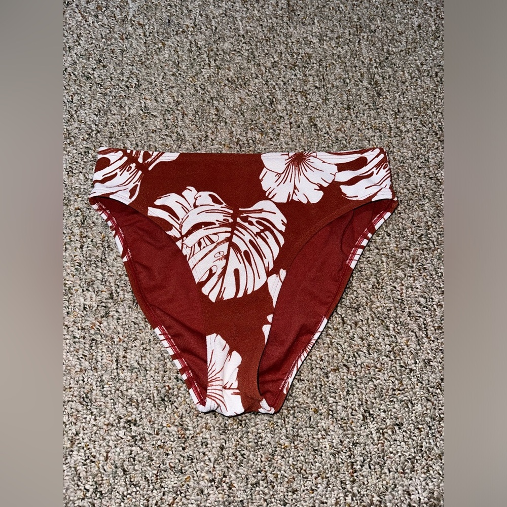 maroon Roxy high waisted bikini bottoms